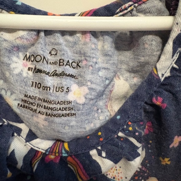 Moon and Back-Hanna Andersson Navy Unicorn Print flutter sleeve Blouse size 5 - Picture 2 of 2